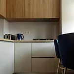Апартаменти Parkside Haven