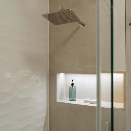 Апартаменти Parkside Haven *