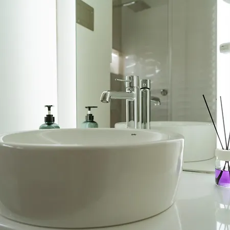 Апартаменти Parkside Haven Бухарест